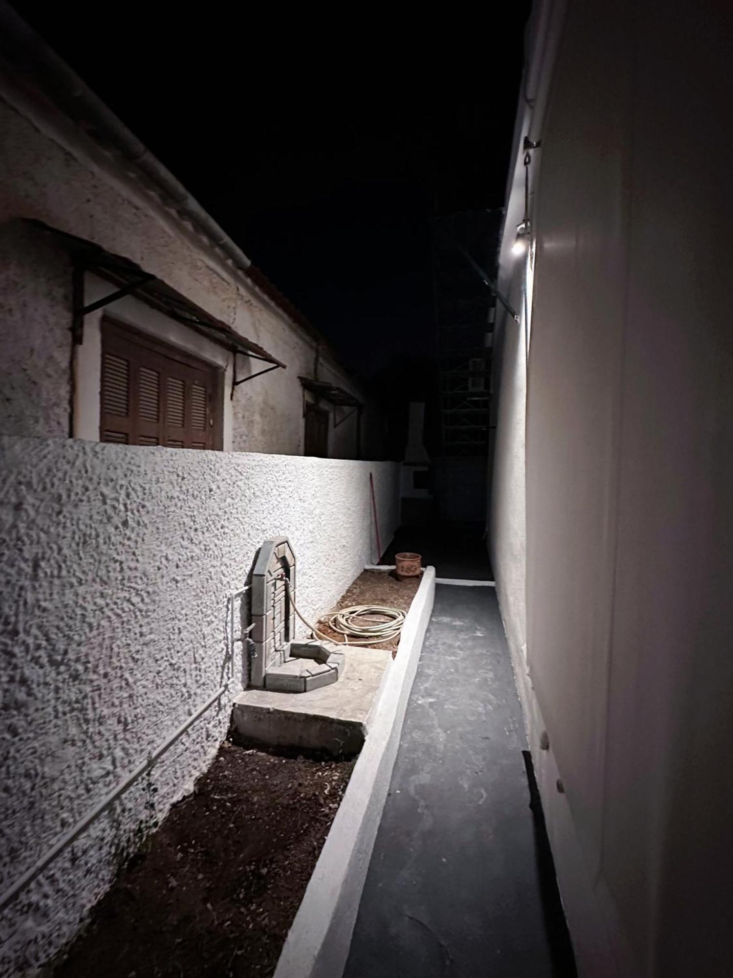 Salamis Luxury Escape Villa Bagian luar foto