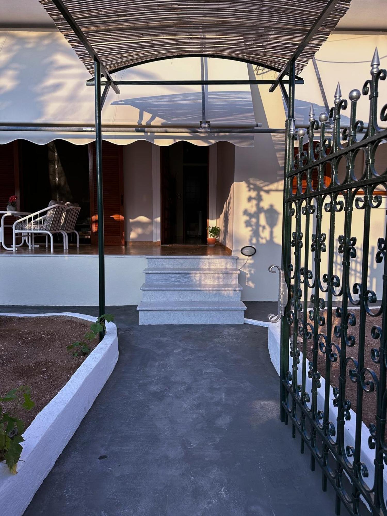 Salamis Luxury Escape Villa Bagian luar foto